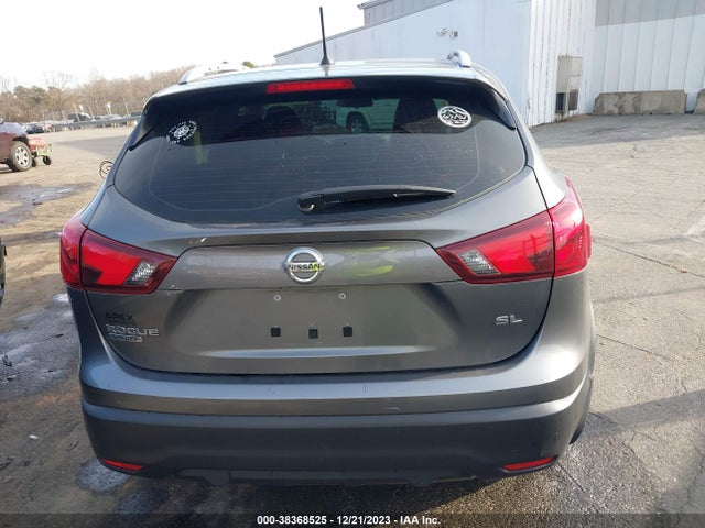 2018 NISSAN ROGUE SPORT SL VIN: JN1BJ1CP8JW151383