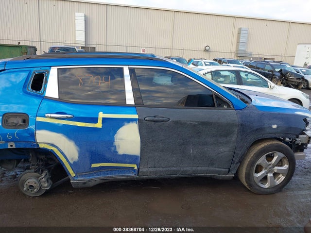 Jeep Compass Latitude 2018 3C4NJCBB8JT265515 Image 14
