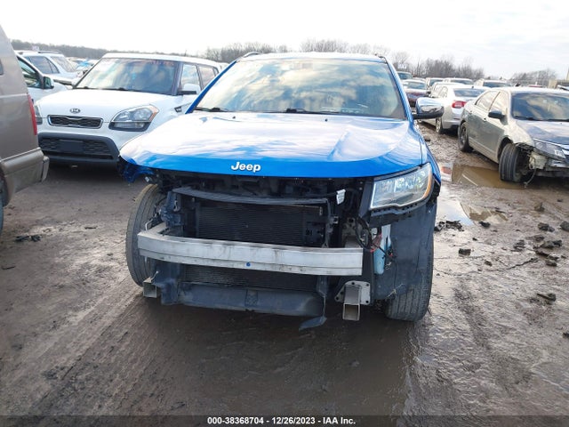 Jeep Compass Latitude 2018 3C4NJCBB8JT265515 Image 6
