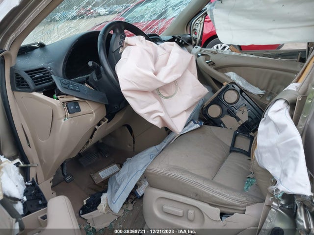 2006 HONDA ODYSSEY EX-L VIN: 5FNRL38716B017322