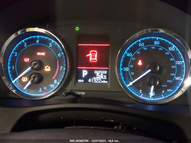 2019 TOYOTA COROLLA LE VIN: 2T1BURHE9KC197955