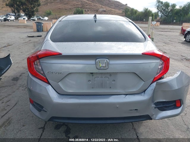 Honda CIVIC EX 2018 2HGFC2F72JH596728 Image 17