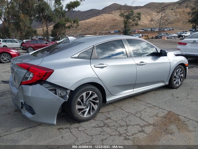 Honda CIVIC EX 2018 2HGFC2F72JH596728 Image 4