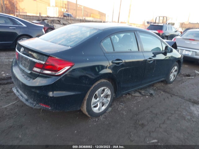 2015 HONDA CIVIC LX VIN: 19XFB2F50FE246520