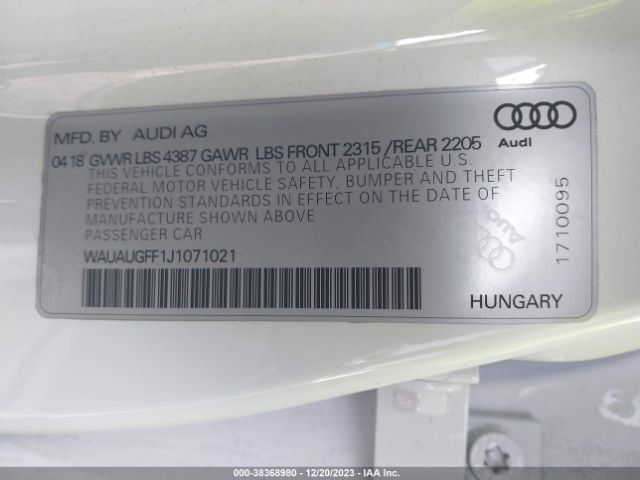 2018 AUDI A3 WAUAUGFF1J1071021 Photo 8