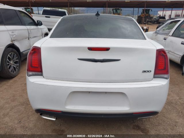 2C3CCAAG6LH187299 Chrysler 300 Touring