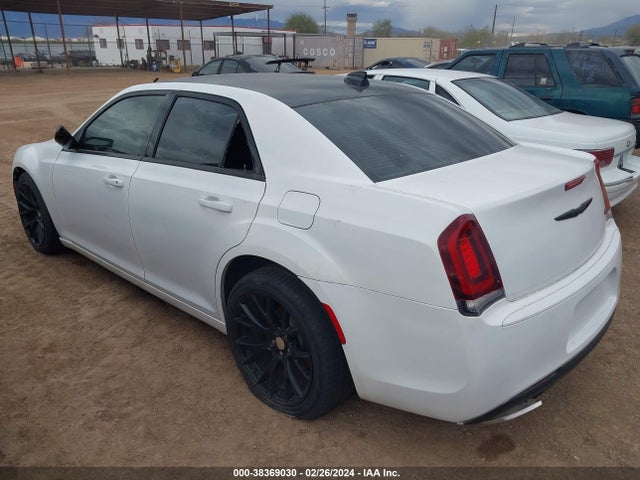 Chrysler 300 Touring 2020 2C3CCAAG6LH187299 Image 3