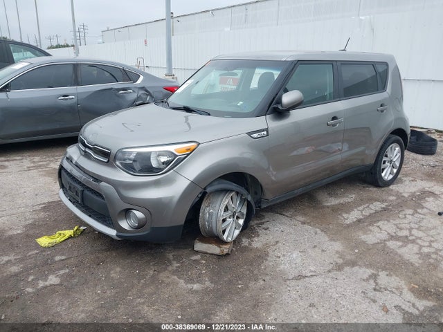 KIA SOUL + 2019 KNDJP3A59K7650063 Image 2