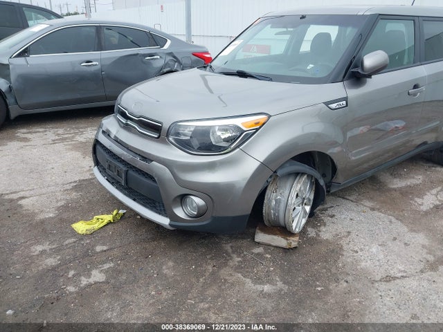 KIA SOUL + 2019 KNDJP3A59K7650063 Image 6