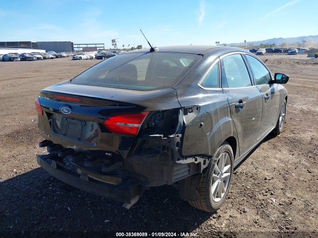 2018 FORD FOCUS SE VIN: 1FADP3F21JL262154