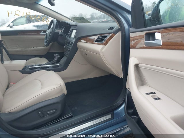 Hyundai Sonata Limited 2015 5NPE34AF2FH160951 Image 5