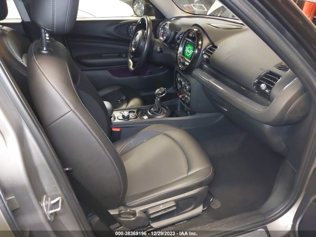 2019 MINI CLUBMAN WMWLU1C59K2F29775 Photo 4