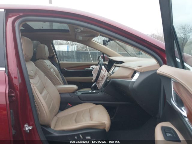 1GYKNFRS7HZ276243 Cadillac Xt5 Platinum