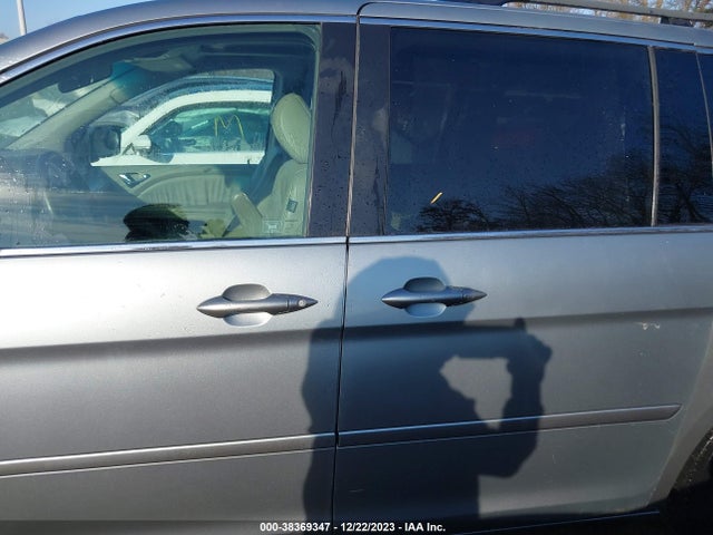 2006 HONDA ODYSSEY EX-L VIN: 5FNRL38666B092556
