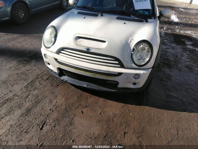 2006 MINI COOPER S WMWRE33506TL19596 Photo 5