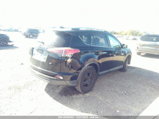 Toyota RAV4 LE 2018 2T3ZFREV5JW503633 Image 4