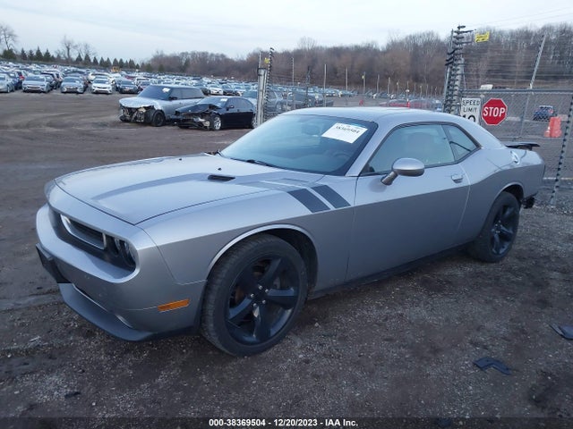 Dodge Challenger Sxt 2014 2C3CDYAG9EH183952 Image 2