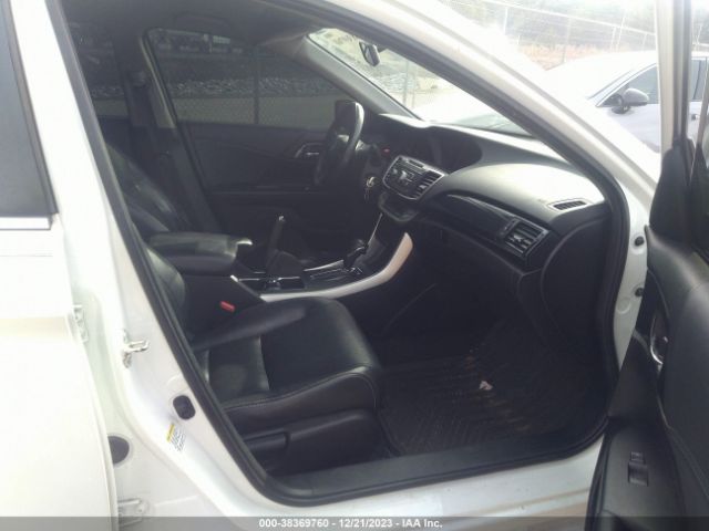 1HGCR2F58FA205832 Honda Accord Sport