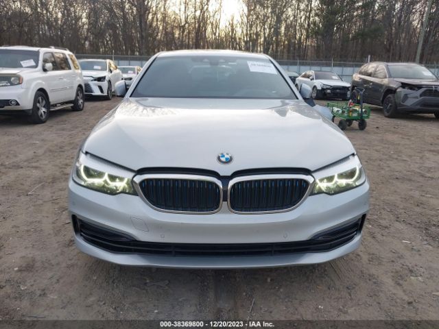 WBAJA9C55KB398811 BMW 530e Iperformance