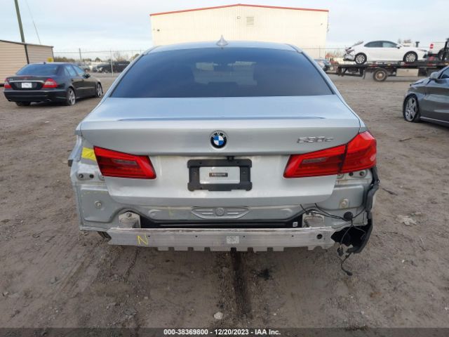 WBAJA9C55KB398811 BMW 530e Iperformance