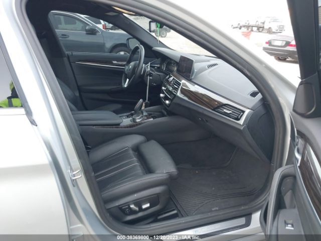 WBAJA9C55KB398811 BMW 530e Iperformance