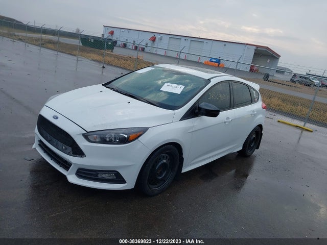 2016 FORD FOCUS ST VIN: 1FADP3L96GL304831