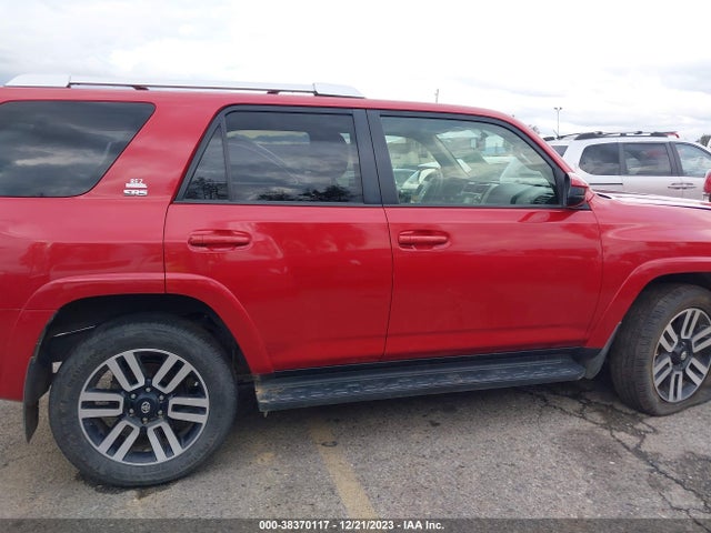 Toyota 4RUNNER SR5 2017 JTEBU5JRXH5455441 Image 14