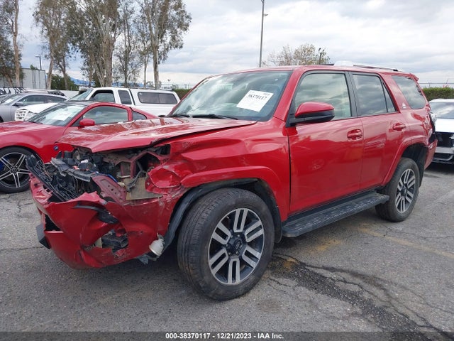 Toyota 4RUNNER SR5 2017 JTEBU5JRXH5455441 Image 2