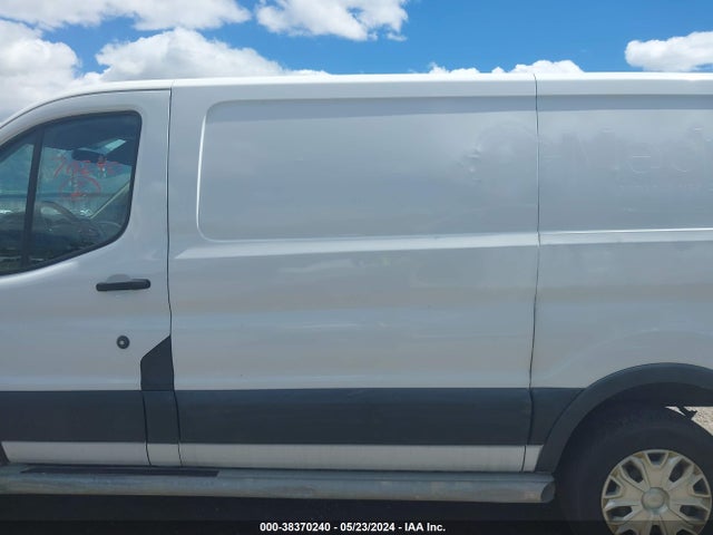 Ford Transit-250 2015 1FTNR1ZM0FKA89461 Image 14