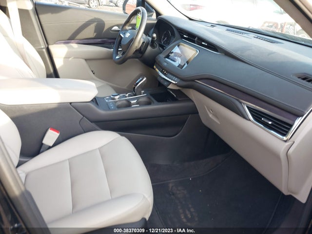 Cadillac Xt4 Awd Luxury 2023 1GYFZBR41PF112096 Image 5