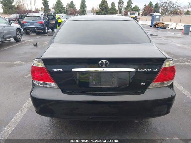 2005 TOYOTA CAMRY XLE V6 VIN: JTDBF30K850166252