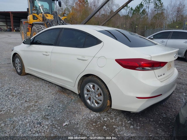 Hyundai ELANTRA SE 2018 5NPD74LFXJH293561 Image 3