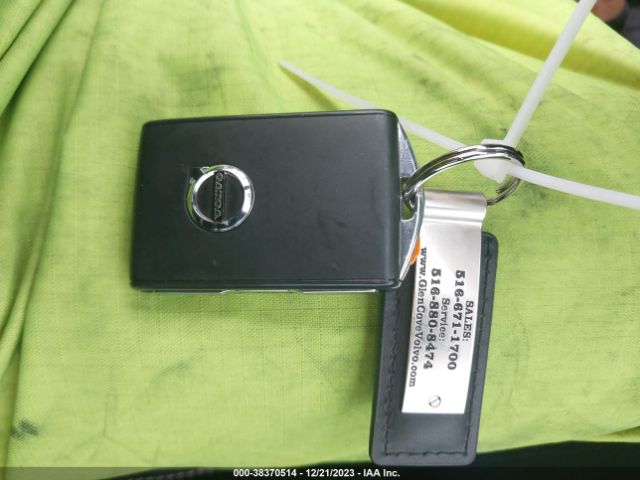 2021 VOLVO XC40 YV4162UM8M2431267 Photo 10