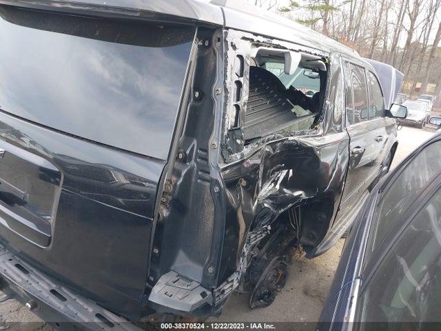 Chevrolet Suburban Lt 2018 1GNSCHKC6JR239577 Image 6