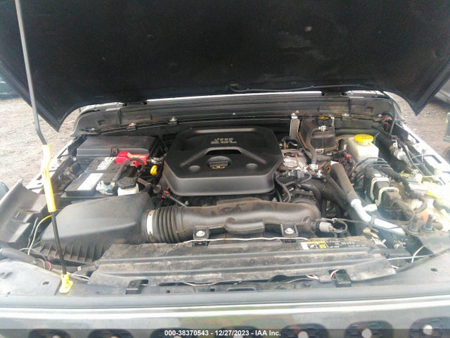 1C4HJXDN0KW645827 Jeep Wrangler Unlimited Sport S 4x4