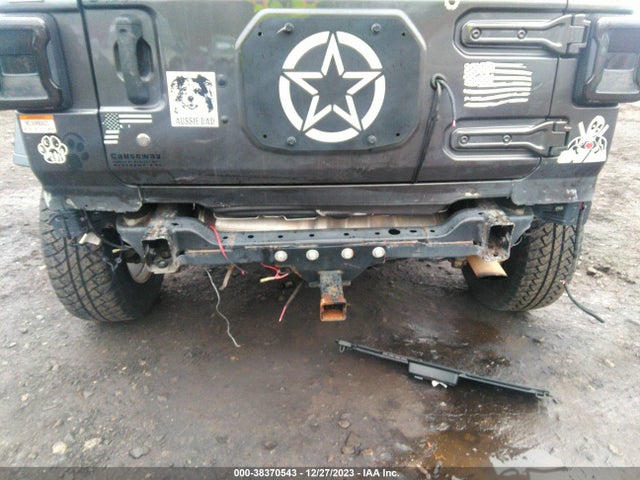 1C4HJXDN0KW645827 Jeep Wrangler Unlimited Sport S 4x4
