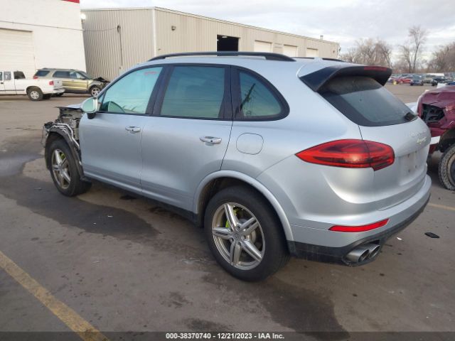 2016 PORSCHE CAYENNE E-HYBRID WP1AE2A23GLA59133 Photo 2