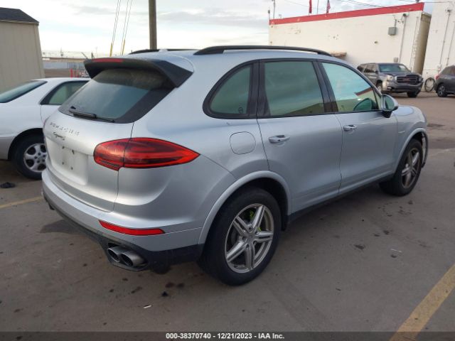 2016 PORSCHE CAYENNE E-HYBRID WP1AE2A23GLA59133 Photo 3