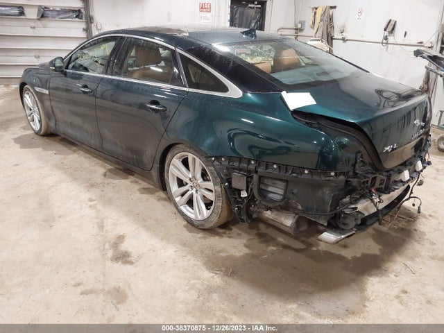 2013 JAGUAR XJ SAJWJ2GD4D8V51990 Photo 2
