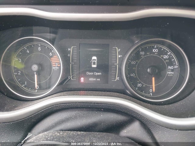 1C4PJLLB5JD615650 Jeep Cherokee Latitude Plus Fwd