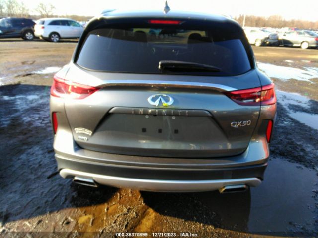 3PCAJ5M30KF144400 Infiniti Qx50 Luxe