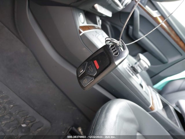 WA1ANAFY1J2013199 Audi Q5 2.0t Premium/2.0t Tech Premium
