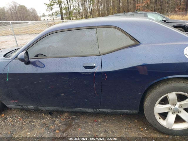 2013 DODGE CHALLENGER SXT VIN: 2C3CDYAG7DH704181