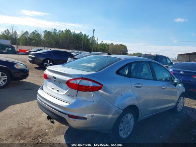 3FADP4AJ0GM208548 Ford FIESTA S