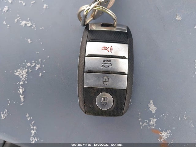 KIA OPTIMA EX 2016 5XXGU4L39GG016111 Image 11