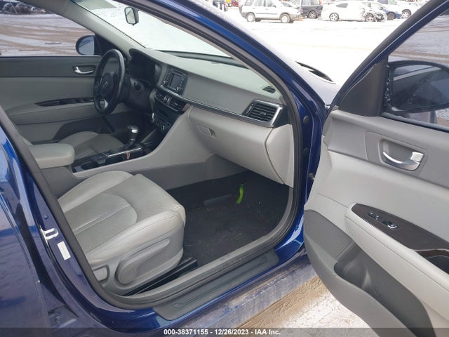KIA OPTIMA EX 2016 5XXGU4L39GG016111 Image 5