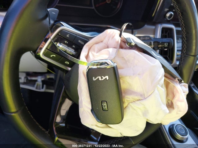 2022 KIA SORENTO HYBRID S VIN: KNDRG4LG6N5110001
