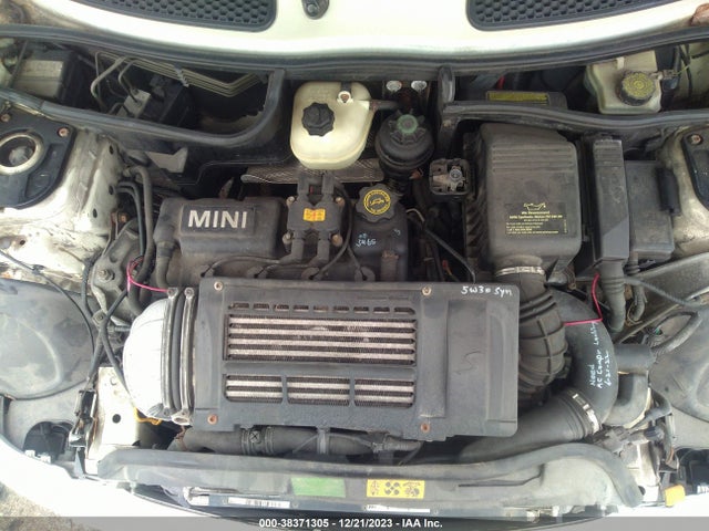 2006 MINI COOPER S WMWRE33526TJ34336 Photo 9