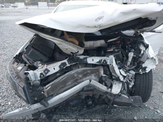 1G1105S38HU211730 Chevrolet IMPALA 1LT