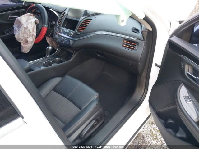 1G1105S38HU211730 Chevrolet IMPALA 1LT